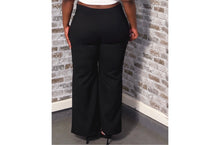 Load image into Gallery viewer, Hot Topix Pants

